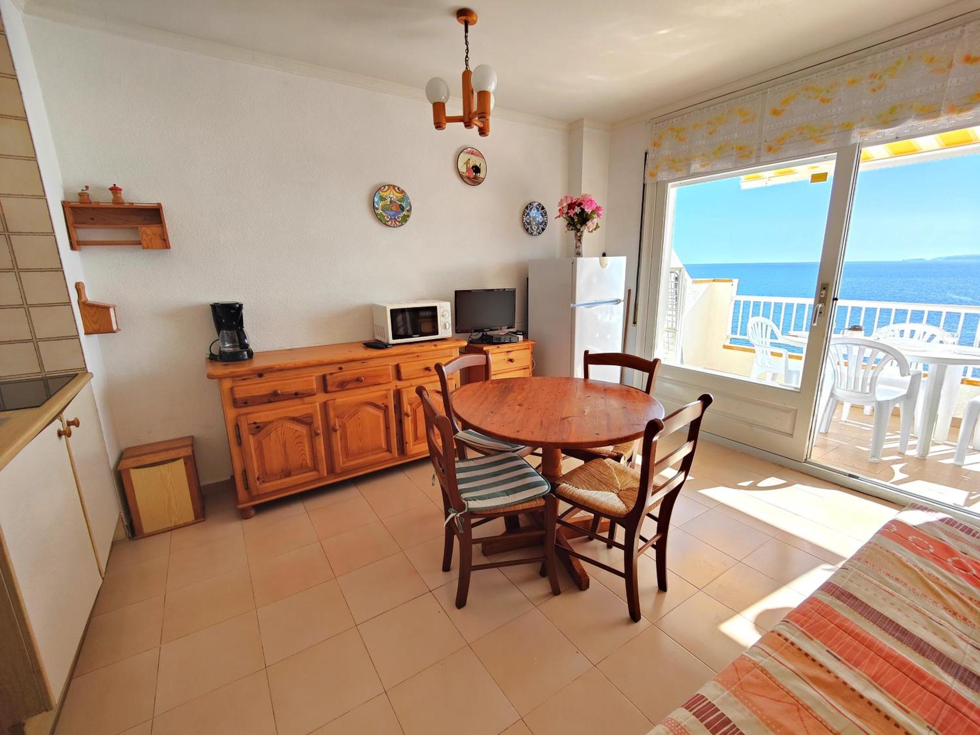 Global Immo 2071 Mediterraneo A 2-6 Appartement Roses Buitenkant foto